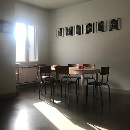 Elegante Maison Familiale Au Coeur Des Remparts De La Citadelle 빌라 *