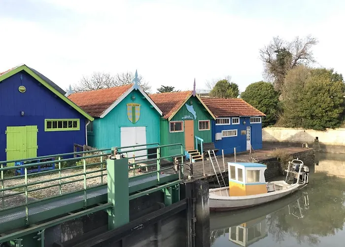 Villa Elegante Maison Familiale Au Coeur Des Remparts De La Citadelle *