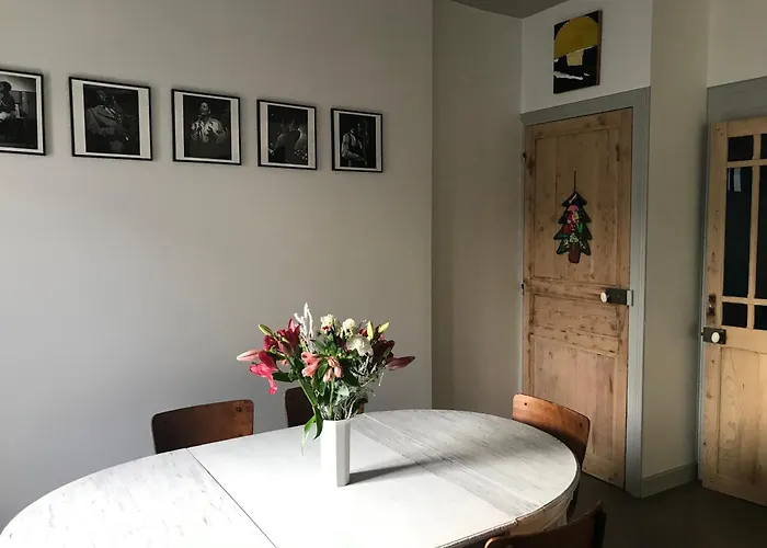 Elegante Maison Familiale Au Coeur Des Remparts De La Citadelle